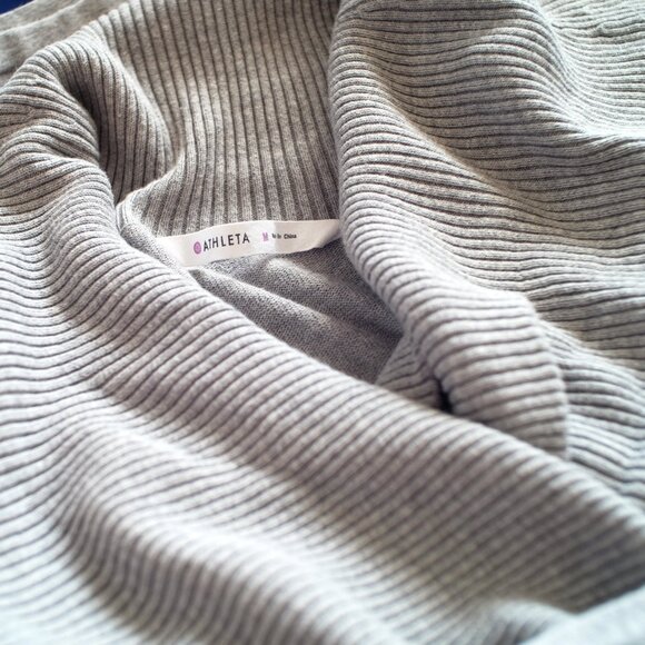 Athleta Sochi Gray Draped Wrap Cowl Long Sleeve Dress Sz M Organic Cotton & Wool - Picture 3 of 4